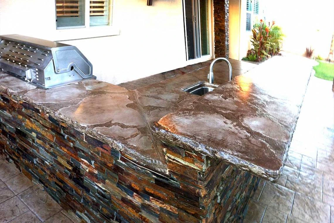 OUTDOOR LIVING · OUTDOOR KITCHEN COUNTERTOP