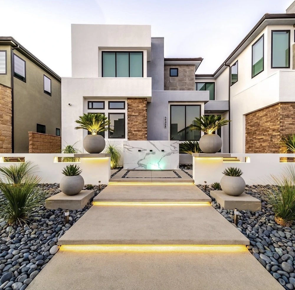 EXTERIOR FINISHES · WALLS & ENTRY