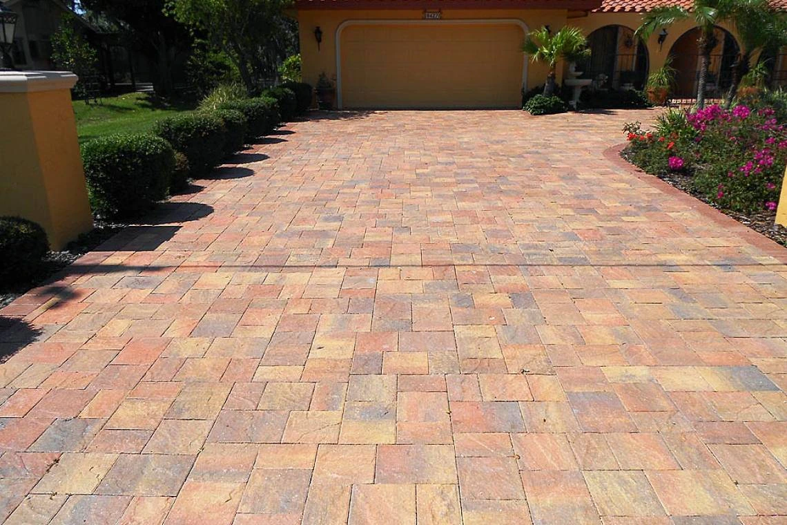 PAVERS · GARDEN PATIO